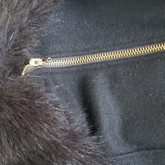 Wool blend coat - Picture 3 of 8